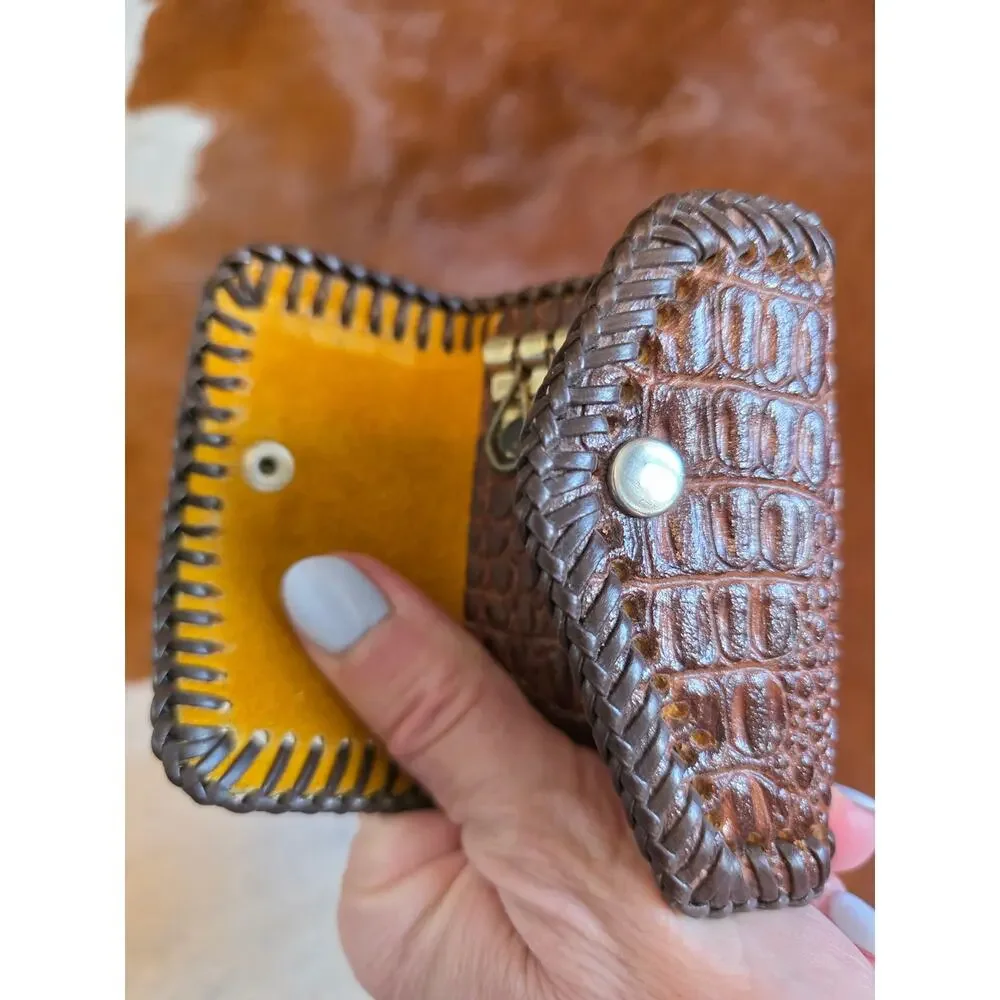 Vintage Crocodile Brown Leather Braided Edge Keychain Holder Key-Tainer